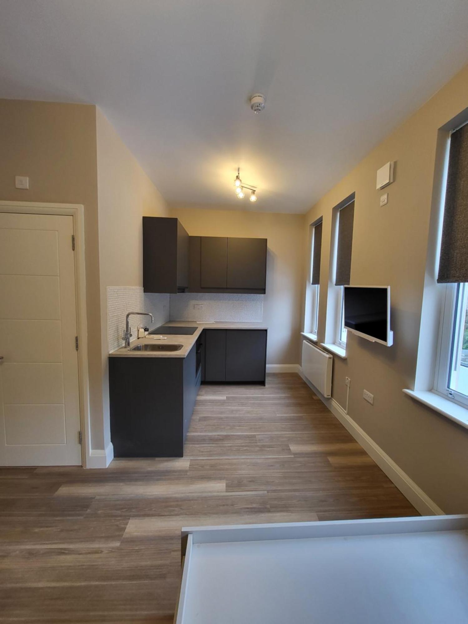 Sands House - Luxury Modern Studios With Secure Parking In Epsom, Surrey 部屋 写真
