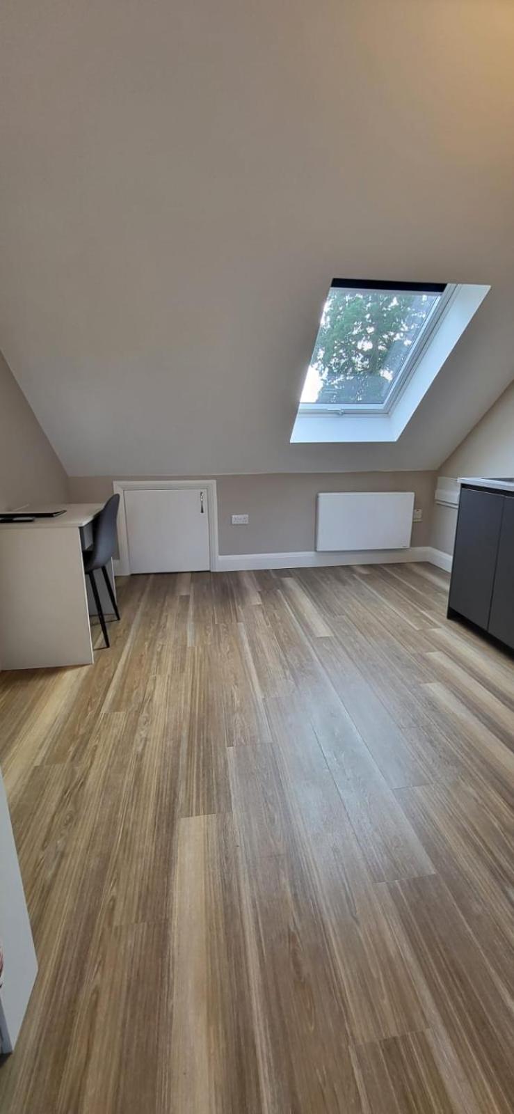 Sands House - Luxury Modern Studios With Secure Parking In Epsom, Surrey 部屋 写真